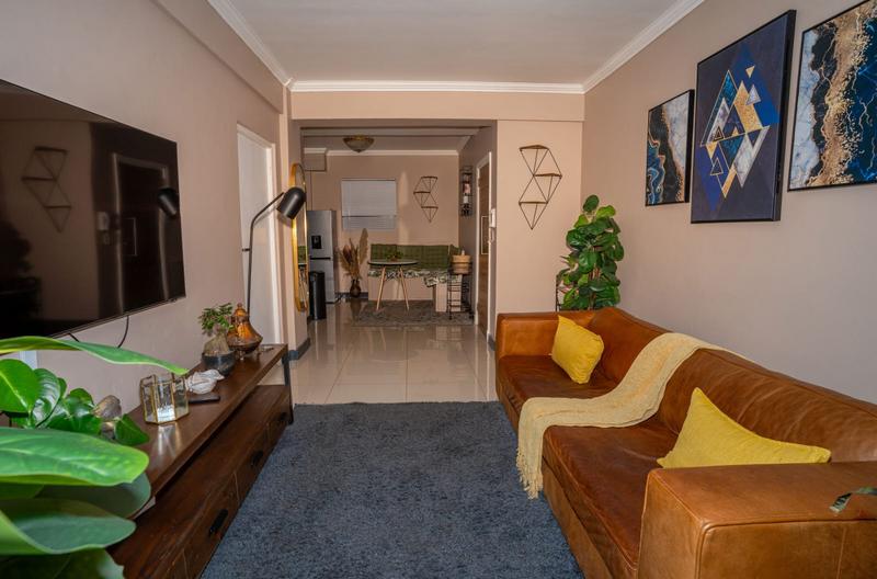 1 Bedroom Property for Sale in Mouille Point Western Cape